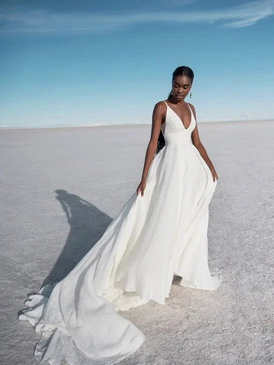 Jenny Yoo Persephone Wedding Gown Size 4 - Picture 5 of 16